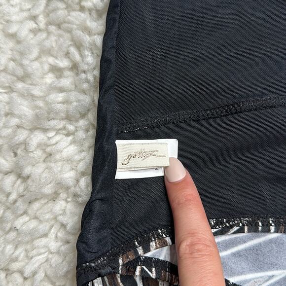 Gottex Brown Black Silver Leaf Pattern One Piece Swimsuit Flattering Cut PP20 - Picture 9 of 11